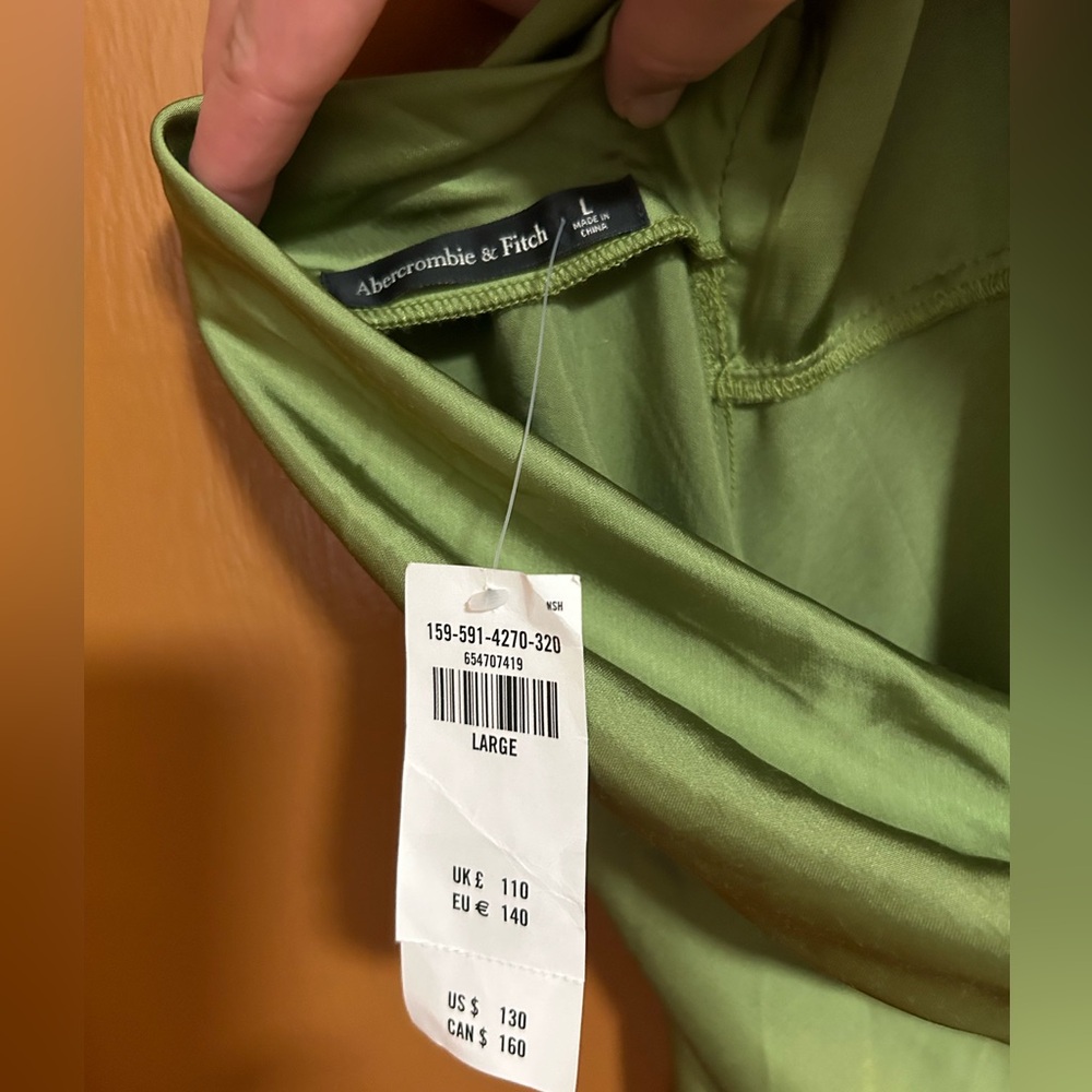 Abercrombie • Satin Cowl Back Slip Midi Dress in Green Apple • Size Large - Picture 4 of 6
